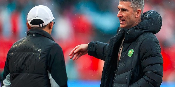 乐鱼体育网址-国安后防线洗牌！现役国脚踢不上比赛，蒙哥马利为何偏爱海米提？