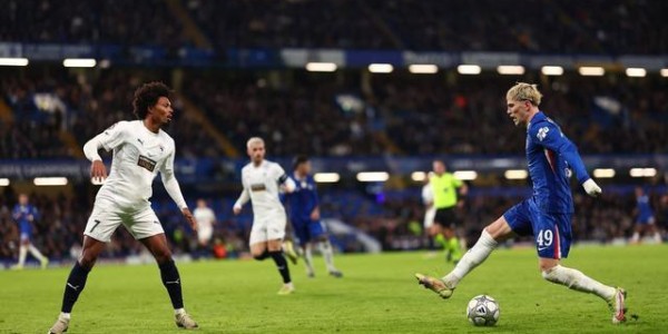 乐鱼体育网址-TA谈加纳乔：适度自信是武器，失衡的自负则可能成为负担